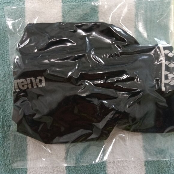 ARENA VINTAGE BLACK TEAM SWIM BRIEF, SIZE LARGE (Pre-Owned) - Picture 8 of 8